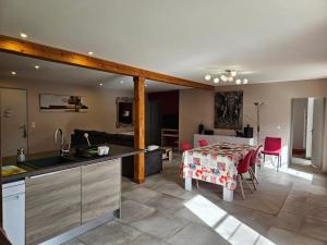 Appartements Pont de la Chaux : photos des chambres