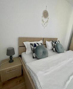 Travel Bucharest Airport Residences-SELF CHECK-IN