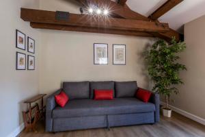 Casa Tosca con balcone vicino parcheggio