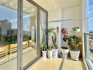 Nice apartment 160mv with 3bedrom have balcony in vung tau