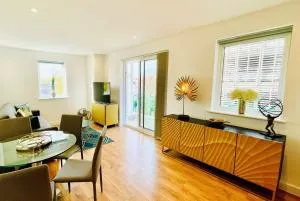 Urban Gem Apartment- Free parking - 恩菲尔德