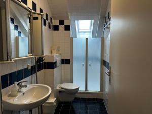 AJO Apartments - Alte Donau Lake or Garden View Balcony Studio - Self-Check-in