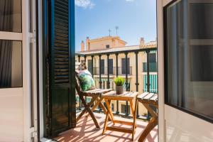 Málaga Centro II: Central and bright apartment with balconies