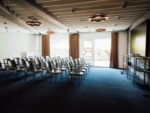 hotel f royar