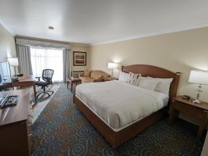 Inn at the Harbour