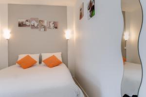 Hotels Hotel Le Bourgogne : photos des chambres