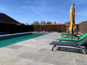 Maison de charme rénovée avec piscine, spa et proximité des plages vendéennes - FR-1-426-464