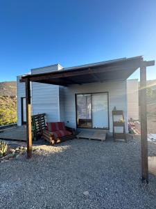 Cabaña, quincho, piscina y hermosas estrellas