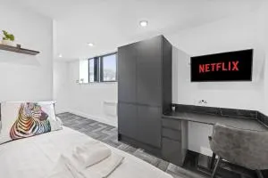 Graduation Studios - 比斯顿