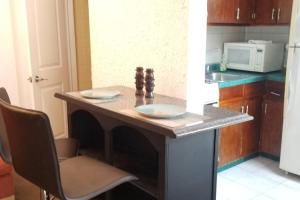 APARTAMENTO ZONA PRIVADA Y TRANQUILA CON ALBERCA
