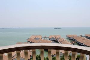 DMelor Penthouse Glory Beach Resort
