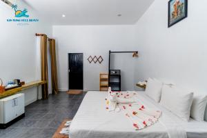 Koh Rong Hill Beach Resort