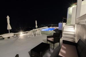 Belle Etoile Villas Santorini Greece