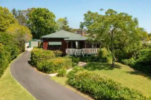 Campbell's Cottage by Experience Jervis Bay - Huskisson