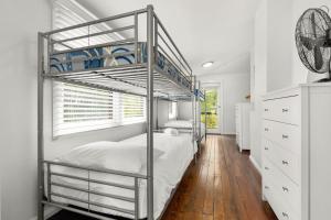 Campbells Cottage by Experience Jervis Bay