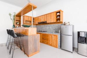 Stylish Three Bedroom Villa Near Atlas Beach Club & Beach.