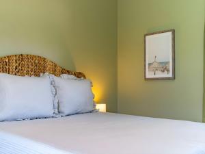 Serenity Gorgeous Upscale 4 Bedroom Pool