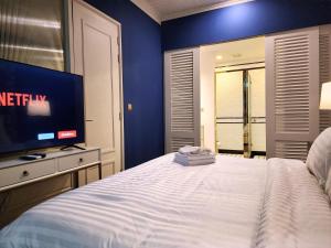 Grand Florida Beachfront Condo Resort Pattaya