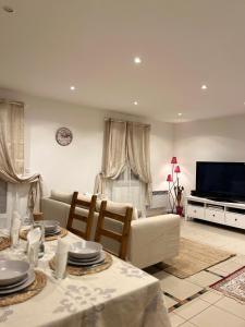 Villas Maison Paisible a 15 min de Disneyland ! : photos des chambres