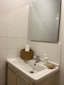 Villas Maison Paisible a 15 min de Disneyland ! : photos des chambres