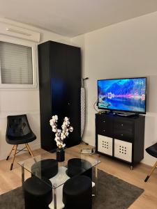 Villas Maison Paisible a 15 min de Disneyland ! : photos des chambres