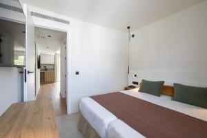 Apartment with Balcony room in Cabot Las Velas Apartments