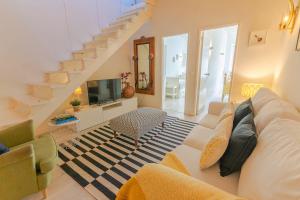 Sunny São Paulo Home