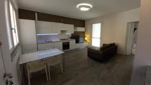 Home Sweet Home - Bussero