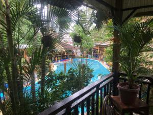 Big Apple Dive Resort