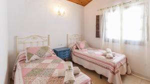 Casa La Yedra Algarrobo by Ruralidays