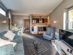 Pass the Keys Modern flat a short walk from Shrewsbury centre - Dorrington