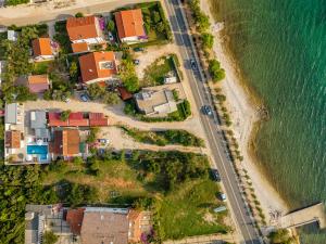 CAMP MRKVA MOBILE HOMES with POOL