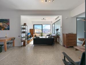 Eastern Aromas loft in Psyri, Athens