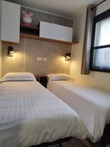 Ô Coeur dEden ,2 mobilhomes lÔriginal et le BÔAime