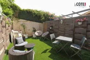 FIDJI 2 - 4 COUCHAGES - Susierra