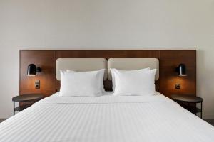 Superior King Room, Guest room, 1 King, Courtyard view room in Courtyard by Marriott Munich City East