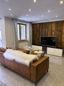 Juliana Tuwima 3 by Homeprime