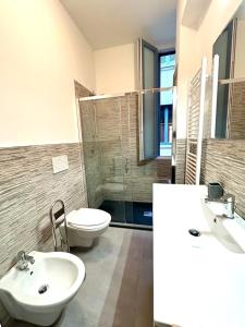 Kibilù - Via Valtellina - Quartiere Isola - Stazione Garibaldi - Monumentale - vicinanze Brera