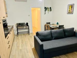 Kibilù - Via Valtellina - Quartiere Isola - Stazione Garibaldi - Monumentale - vicinanze Brera