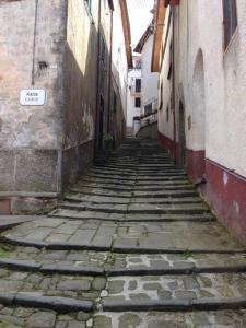 THE REAL TUSCANY
