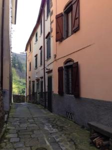 THE REAL TUSCANY