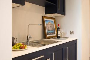 Suite room in Metro Hotel Dublin Airport