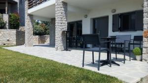 Guesthouse Diochri Orini-Korinthia Greece