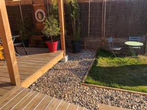 dans un esprit cabane tout confort, intimité et nature