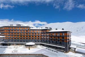 Luxury Apartments With Mountain View in Neo New Gudauri