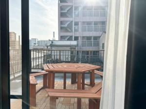 3stops to USJ 3toilets 3BR 6ppl Cozy family house OUYANG