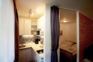 Mountain Breezes Studio- Top 3