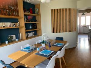 Appartements Paris, spacieux et grand appartement climatise : photos des chambres