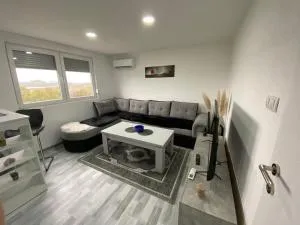 Apartment B&E - Lukavac