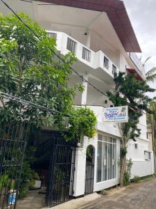 Unawatuna Beach Bungalow -